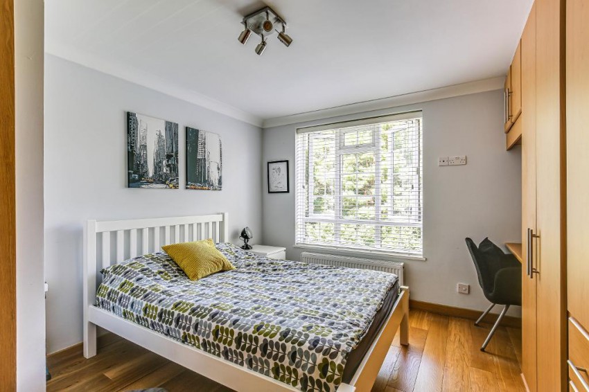 Images for Farleigh Road, Warlingham