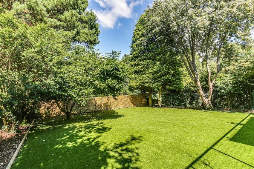 Images for Farleigh Road, Warlingham