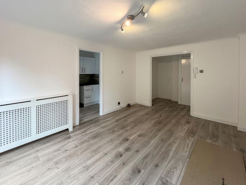 Images for Pixton Way, South Croydon