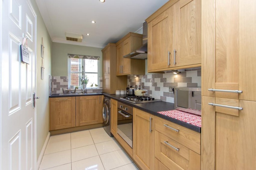 Images for Aspen Vale, Whyteleafe