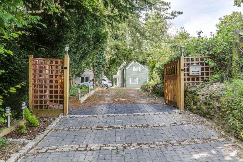 Images for Church Road, Woldingham