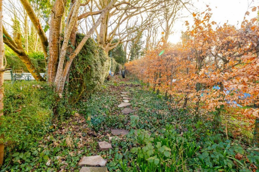 Images for Hillbury Road, Warlingham