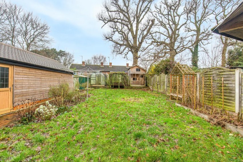 Images for Wolfs Wood, Hurst Green