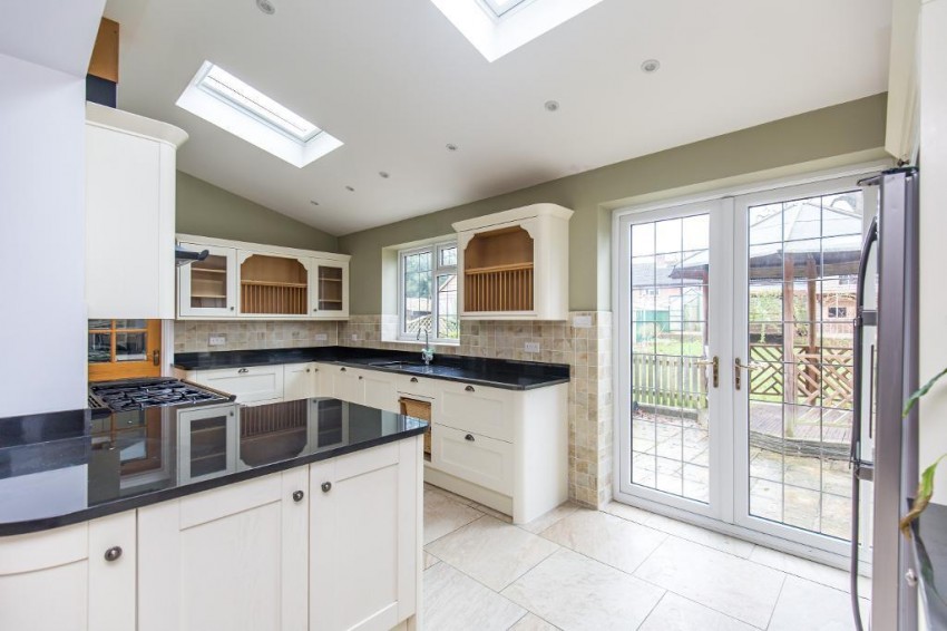 Images for Wolfs Wood, Hurst Green