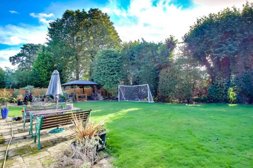 Images for Warltersville Way, Horley