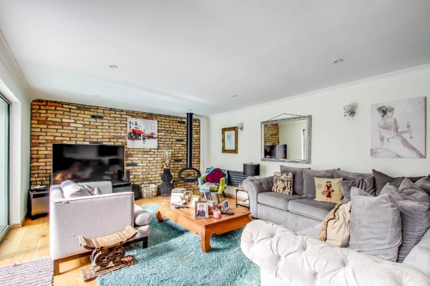 Images for Warltersville Way, Horley