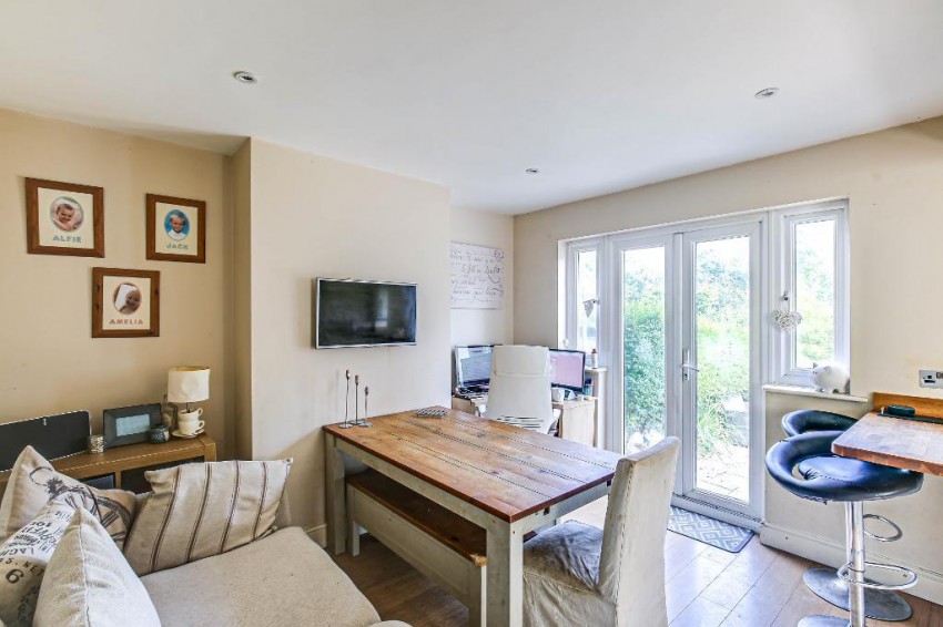 Images for Mosslea Road, Whyteleafe