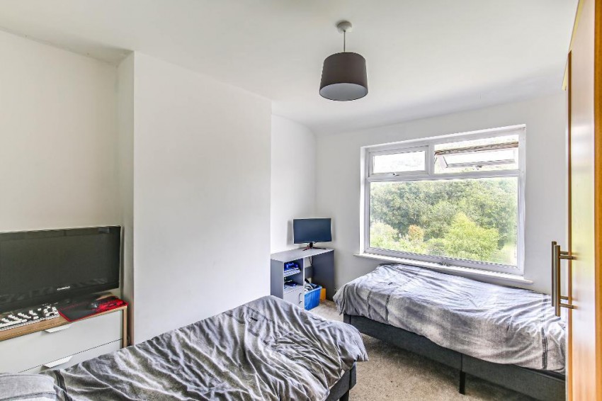 Images for Mosslea Road, Whyteleafe