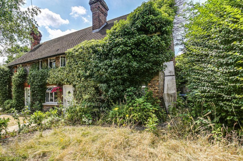 Images for Sanderstead, South Croydon