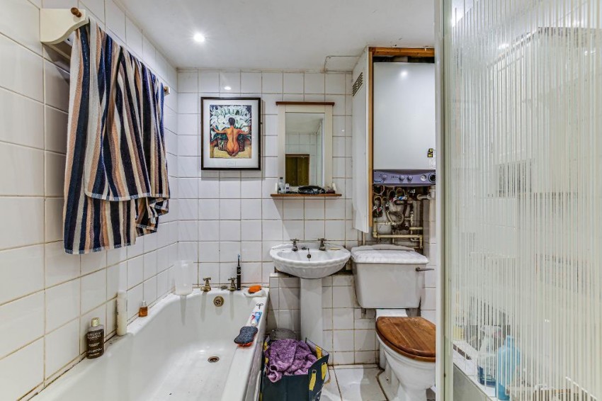 Images for Sanderstead, South Croydon