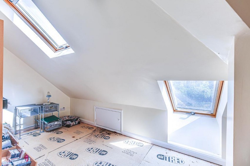 Images for Upper Selsdon Road, South Croydon