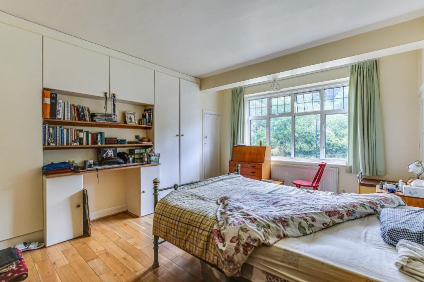 Images for Upper Selsdon Road, South Croydon