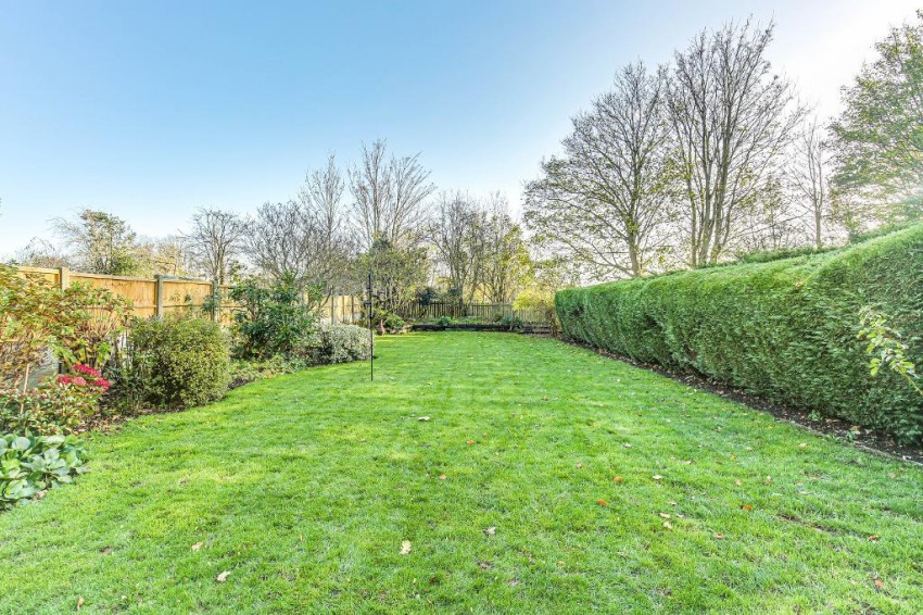 Images for Shelton Avenue, Warlingham