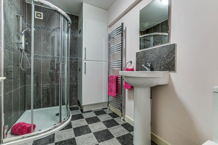 Images for Ingleboro Drive, Purley