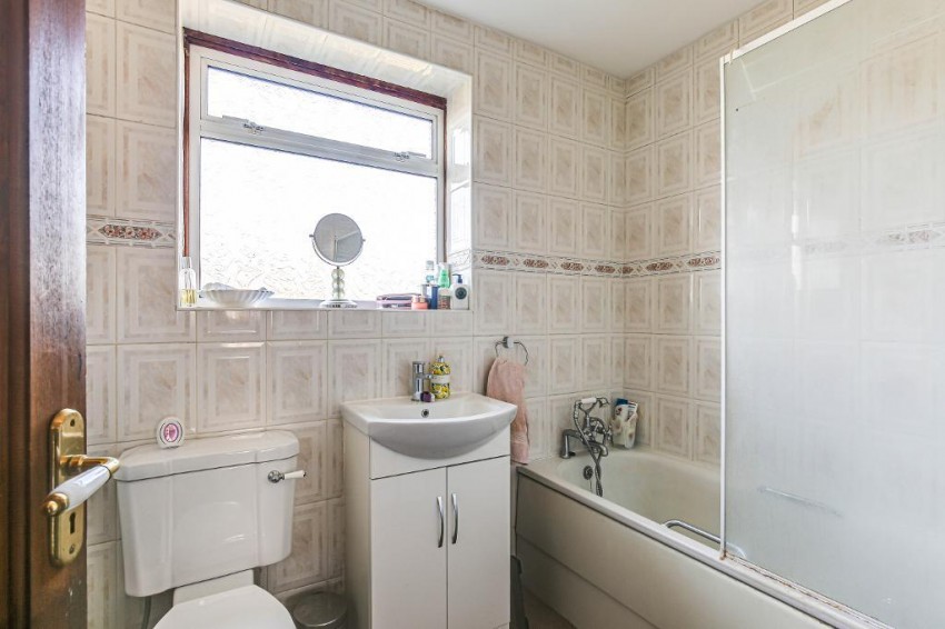 Images for Sanderstead, South Croydon