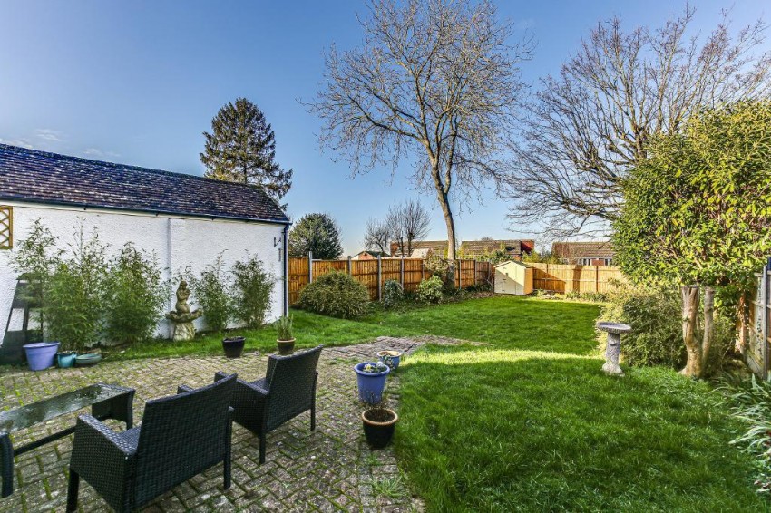 Images for Langley Oaks Avenue, South Croydon