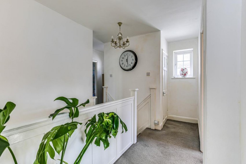Images for Langley Oaks Avenue, South Croydon