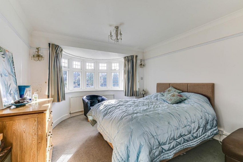 Images for Langley Oaks Avenue, South Croydon