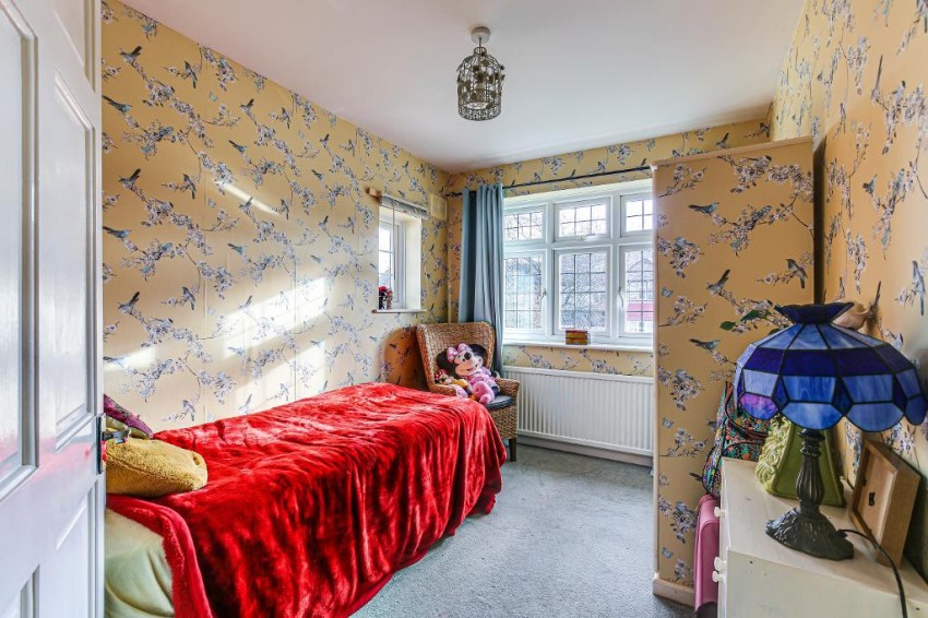 Images for Langley Oaks Avenue, South Croydon