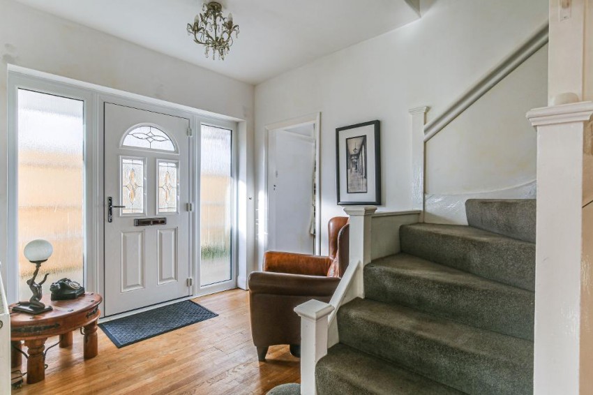 Images for Langley Oaks Avenue, South Croydon