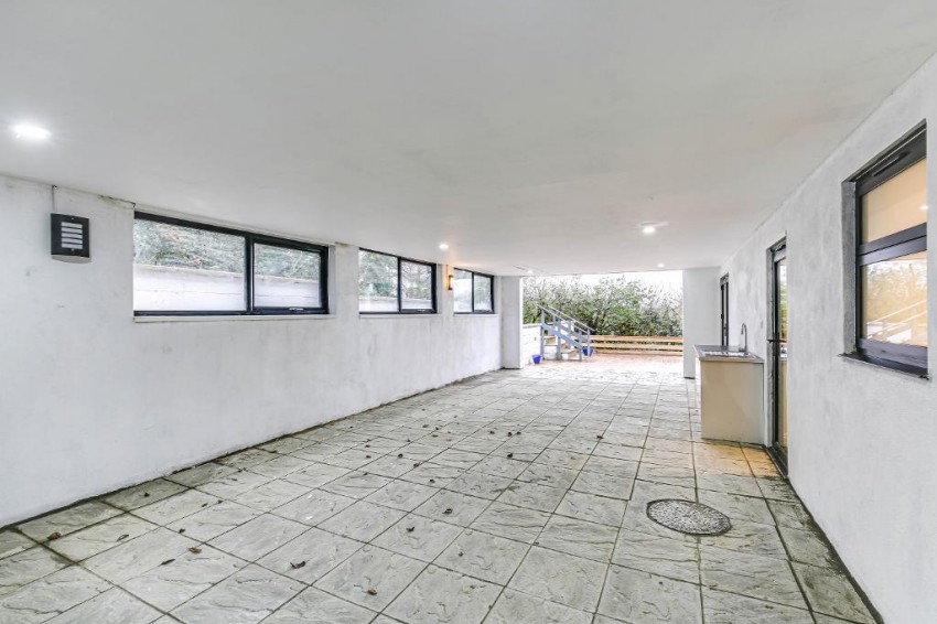 Images for High Beech, South Croydon