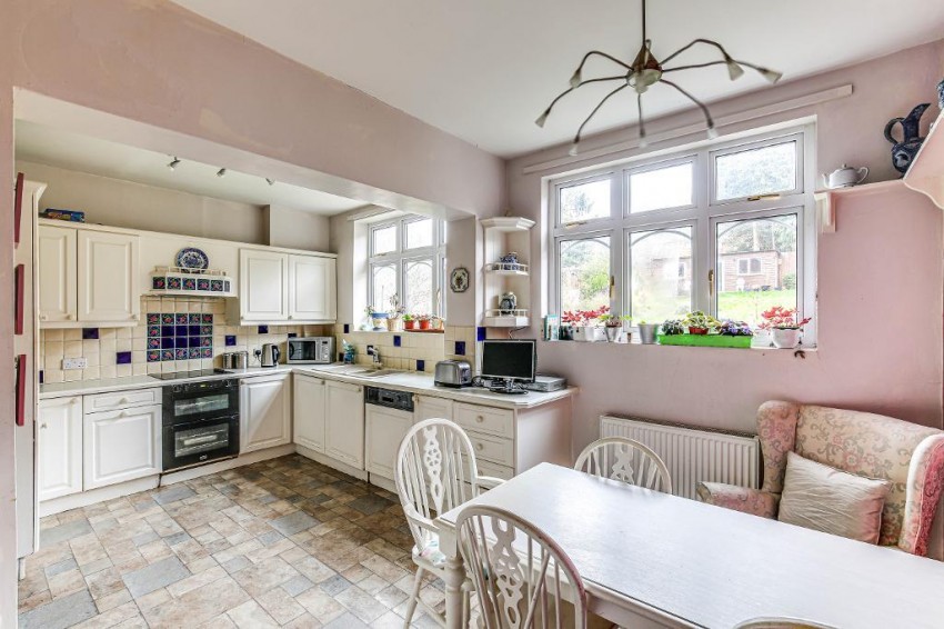 Images for The Woodfields, Sanderstead