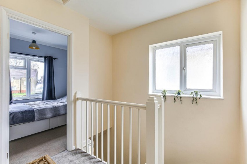 Images for Meadway, Warlingham