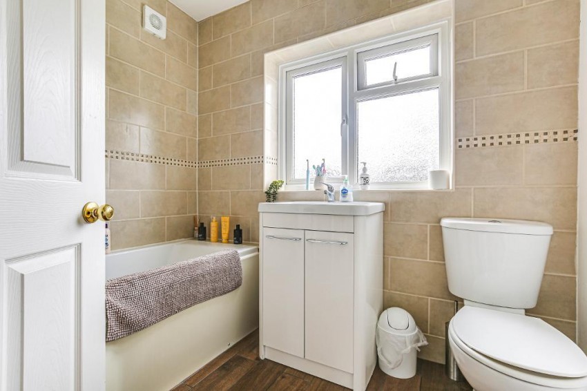 Images for Meadway, Warlingham