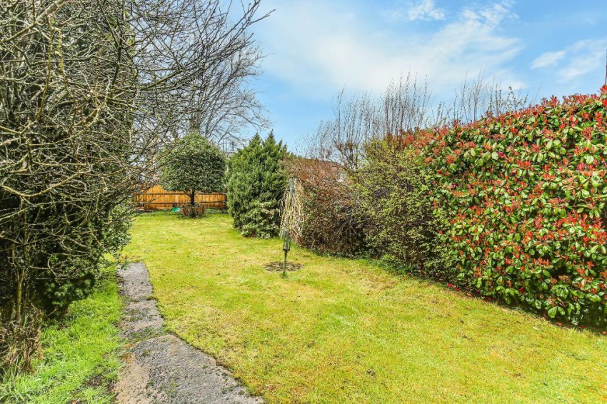Images for Meadway, Warlingham