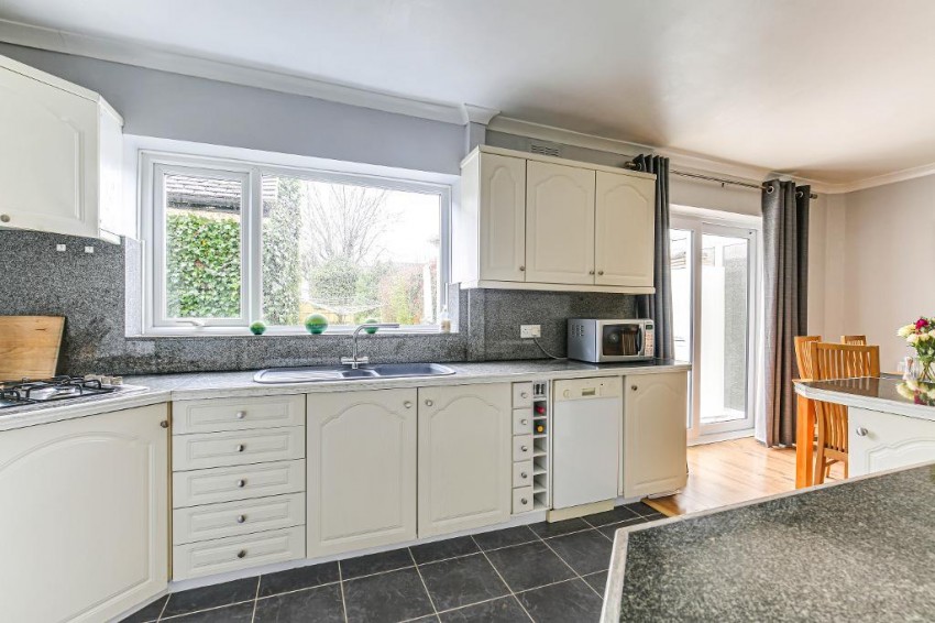 Images for Meadway, Warlingham