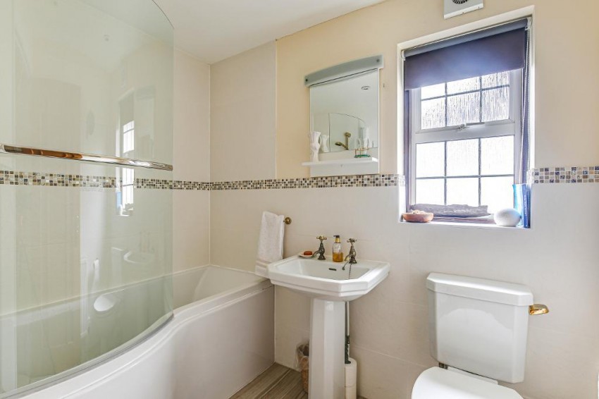 Images for Sanderstead