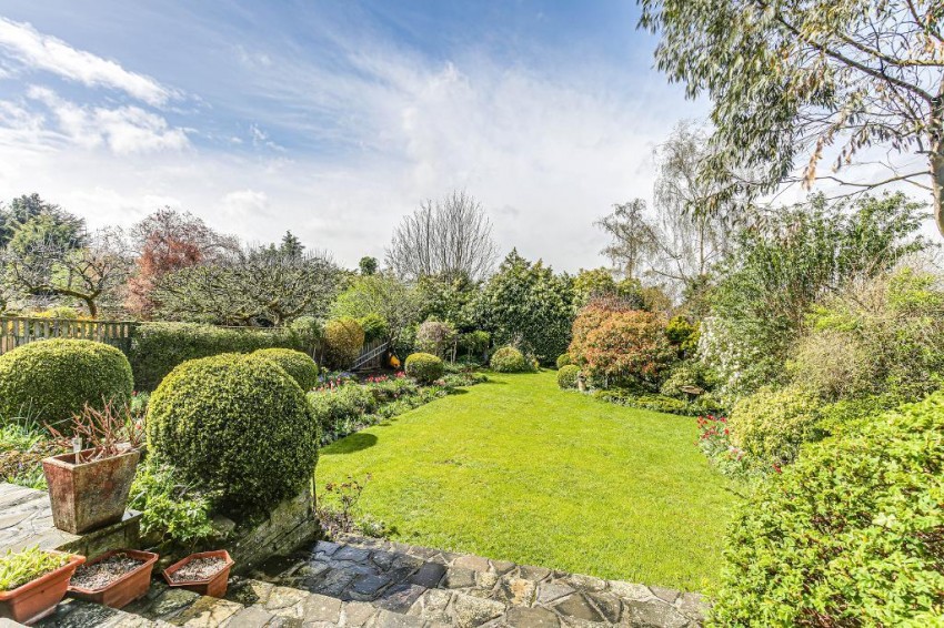 Images for Sanderstead