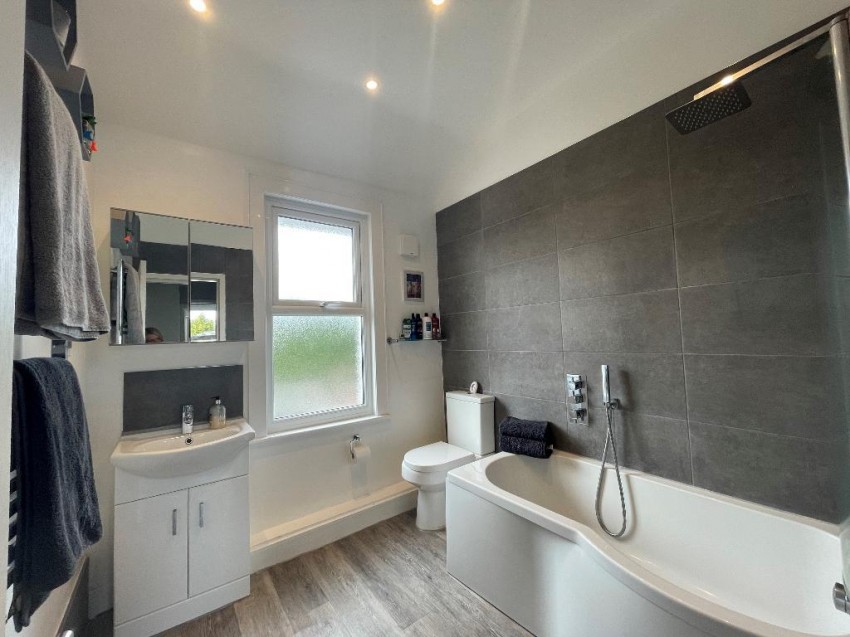 Images for Alexandra Road, Warlingham