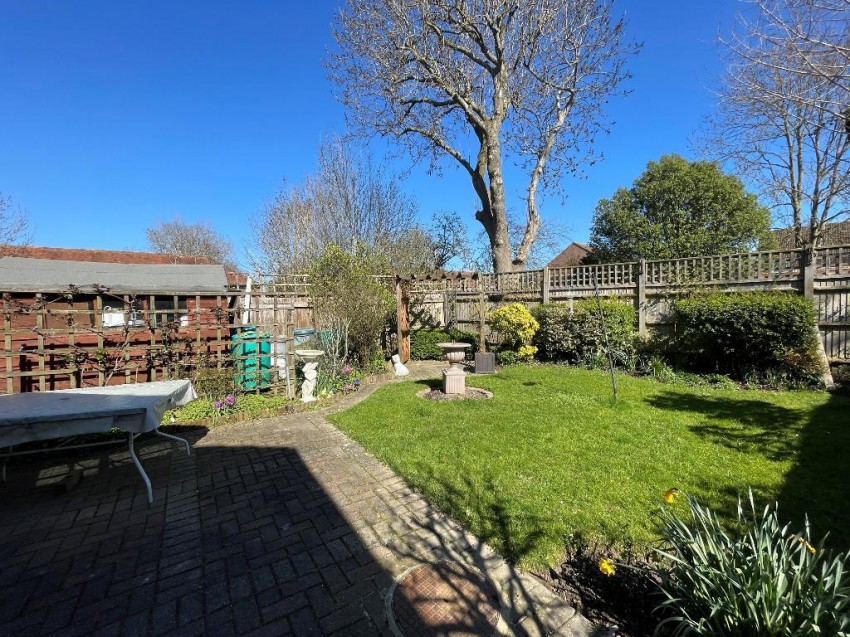 Images for Pitreavie Drive, Hailsham