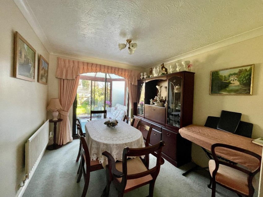 Images for Pitreavie Drive, Hailsham