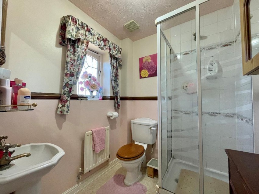 Images for Pitreavie Drive, Hailsham
