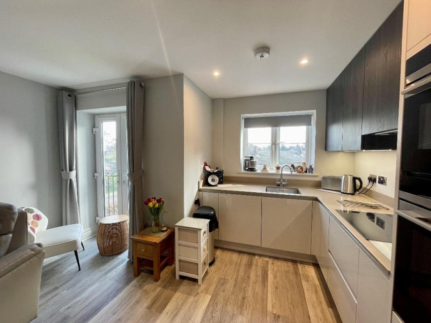 Images for Limpsfield Road, Warlingham