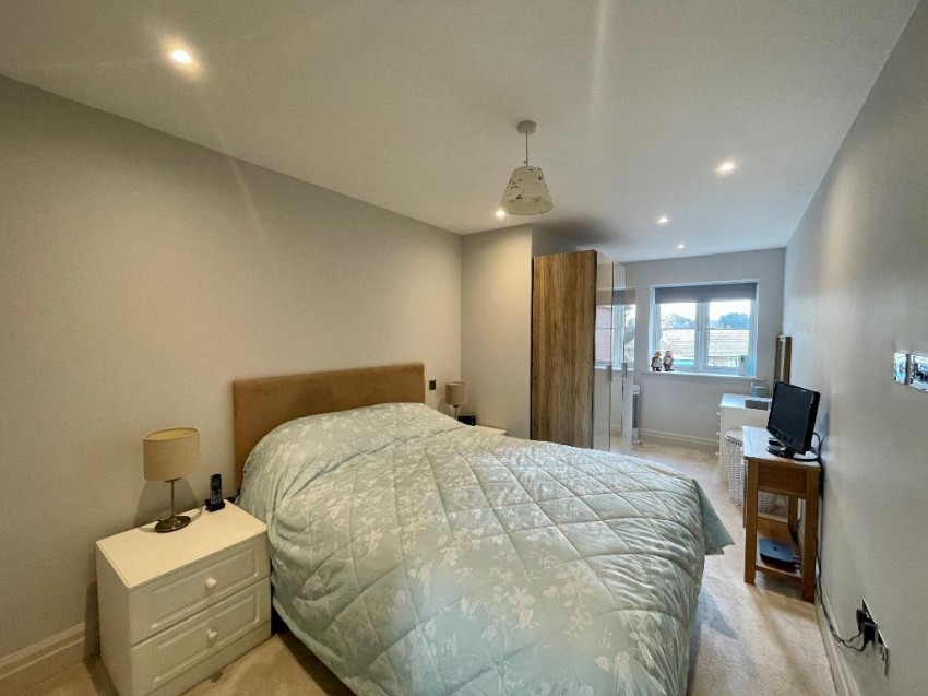 Images for Limpsfield Road, Warlingham