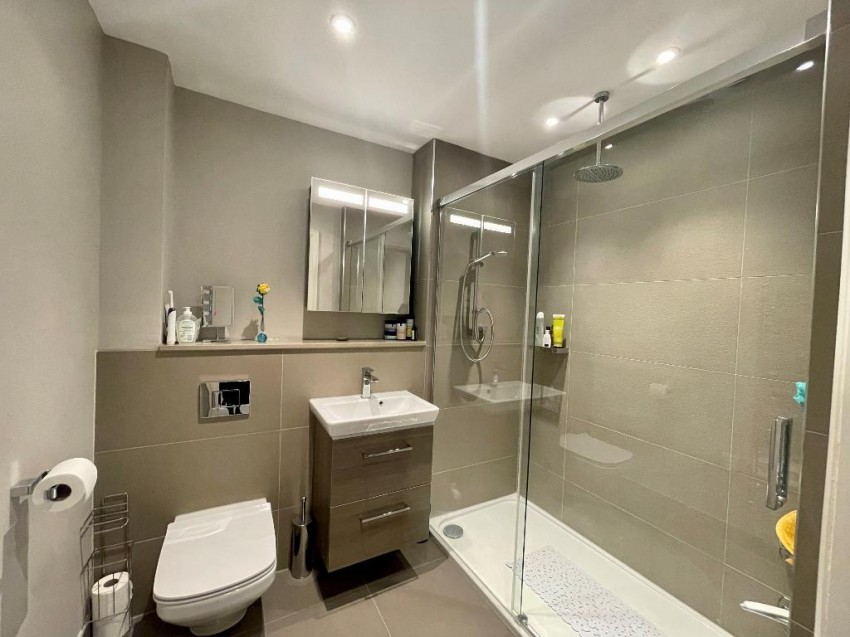 Images for Limpsfield Road, Warlingham