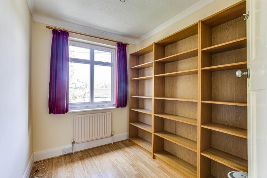 Images for Mosslea Road, Whyteleafe