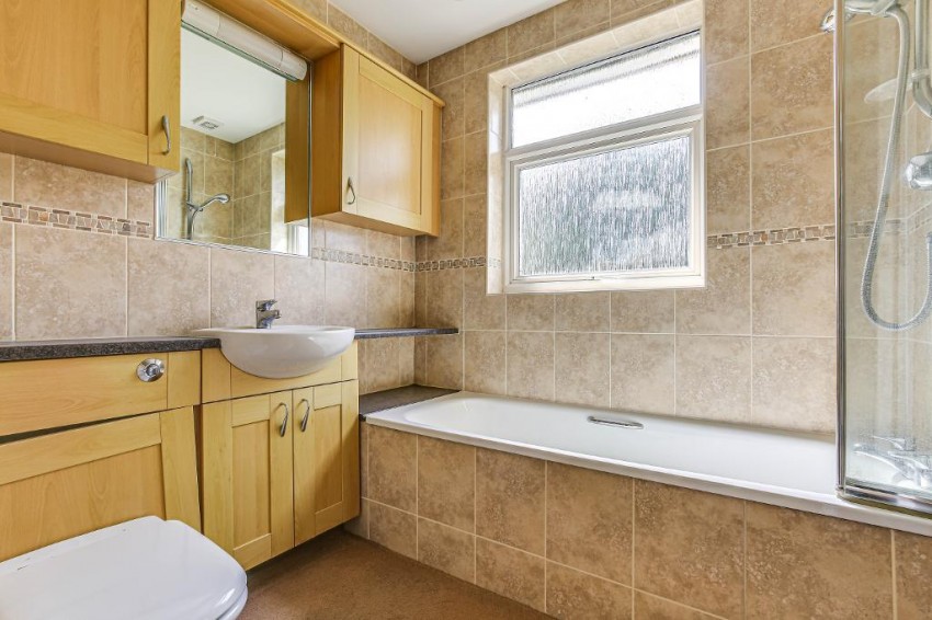 Images for Mosslea Road, Whyteleafe