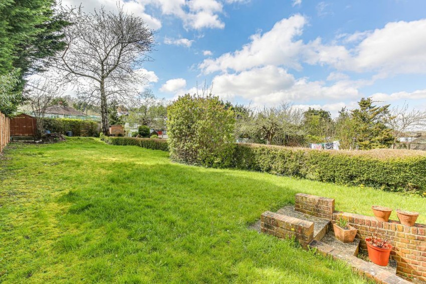 Images for Mosslea Road, Whyteleafe