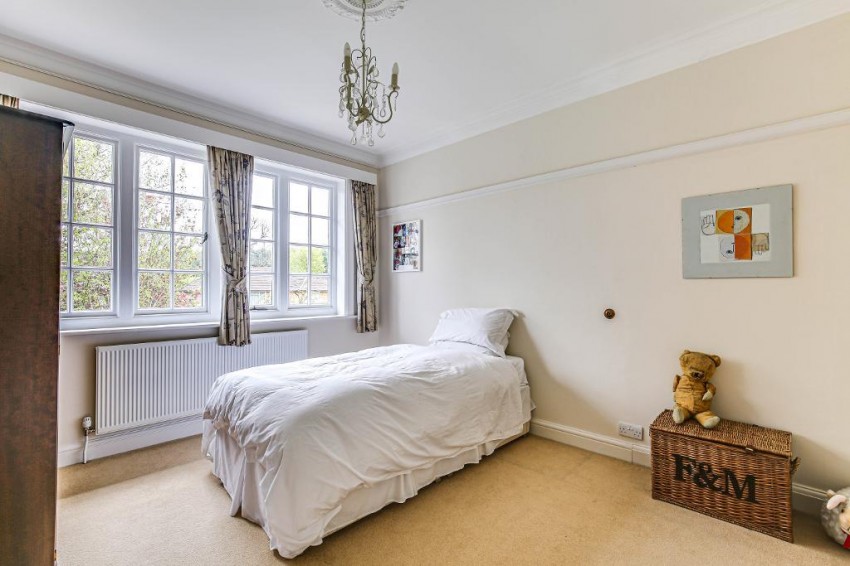 Images for Melville Avenue, South Croydon