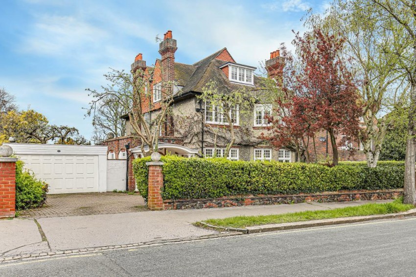 Images for Melville Avenue, South Croydon