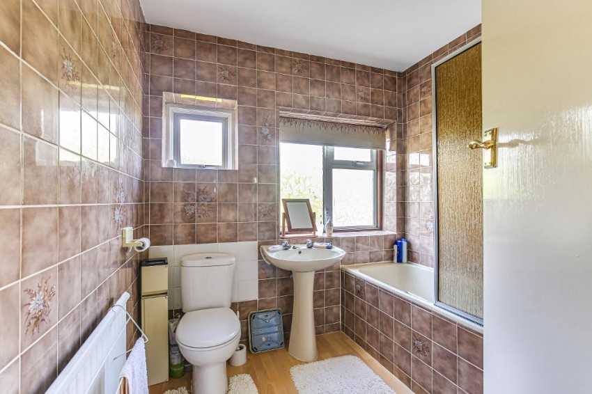 Images for Meadway, Warlingham