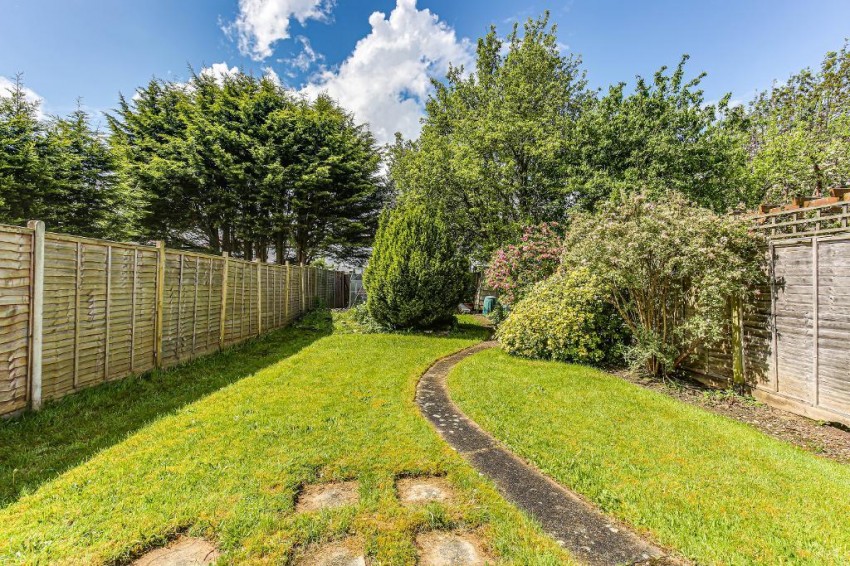 Images for Meadway, Warlingham