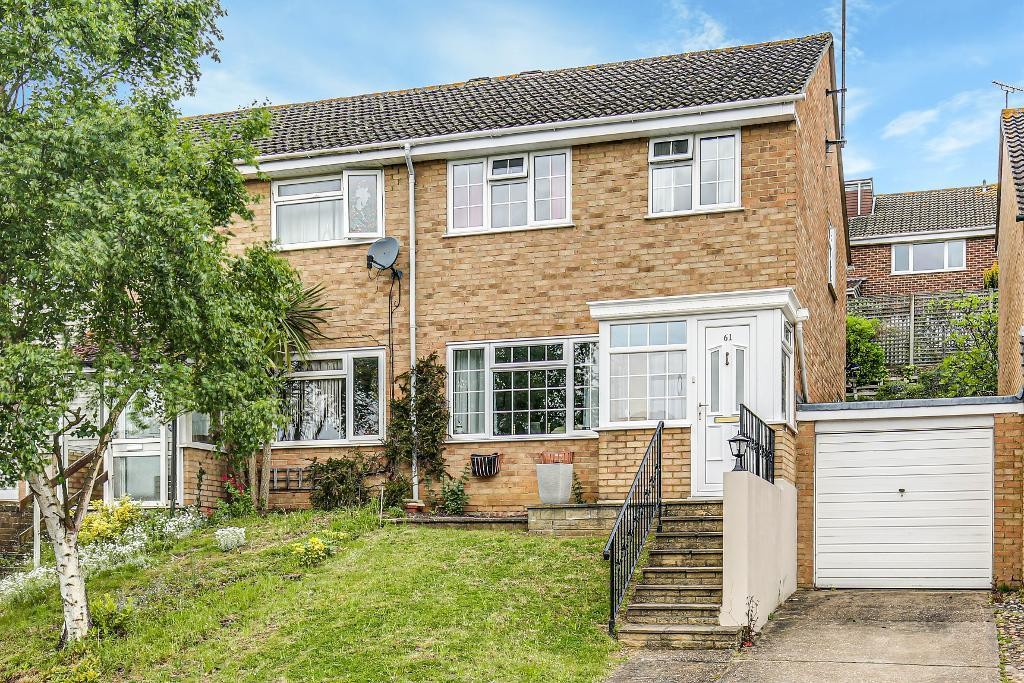 Nightingale Road, Selsdon, 3 bedroom, End Terraced