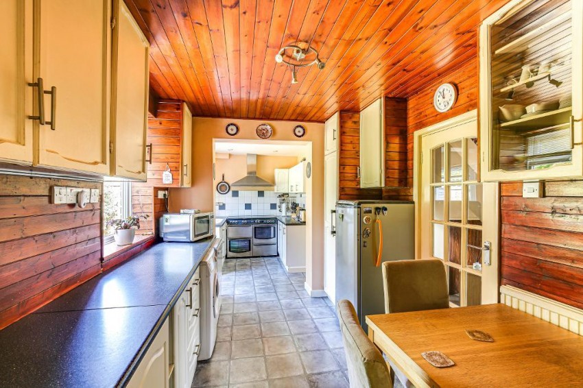 Images for Sanderstead, South Croydon