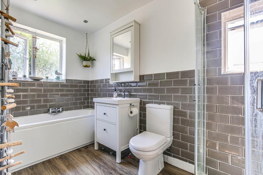 Images for Hillbury Road, Warlingham