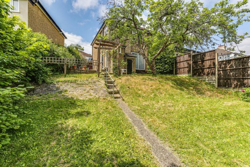 Images for Mosslea Road, Whyteleafe